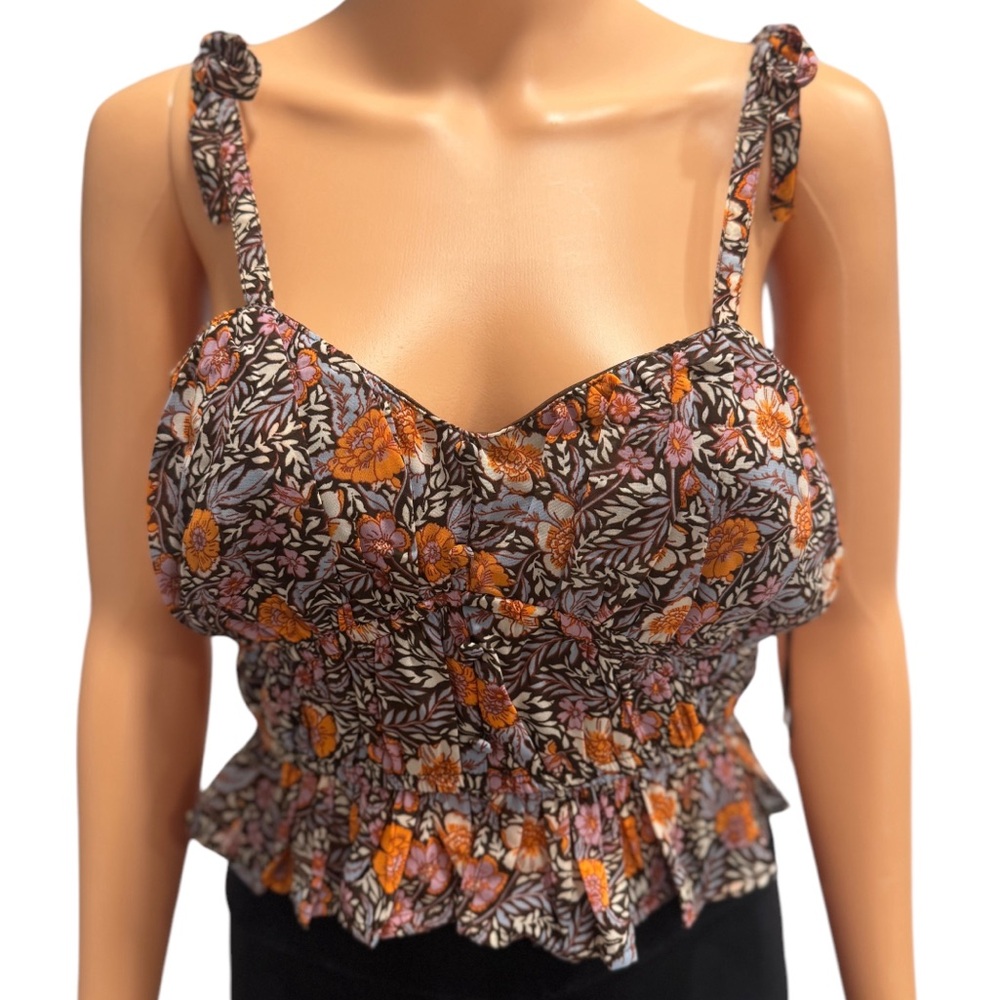 JAPNA Floral Ruffle Crop Top NWT Medium